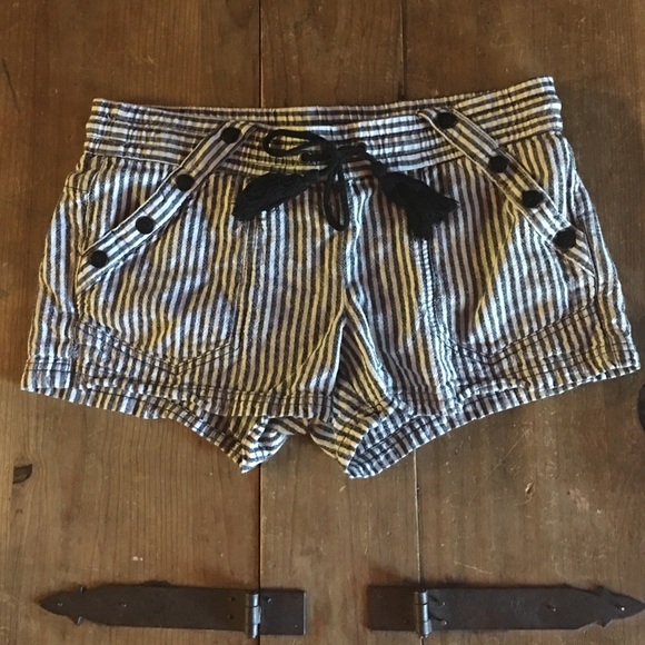 Jolt Pants - Jolt shorts