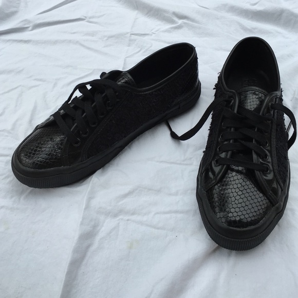 Superga Sneakers