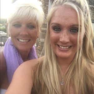 Meet your Posher, Jade