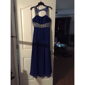 Long blue formal/homecoming/prom dress💙