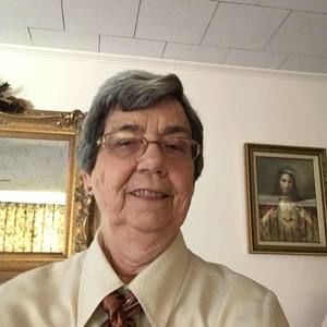 Meet your Posher, Lorraine