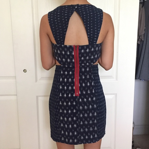 Urban Outfitters cutout ikat mini dress - Picture 2 of 4