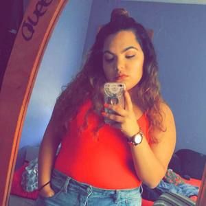 Meet your Posher, Raquel