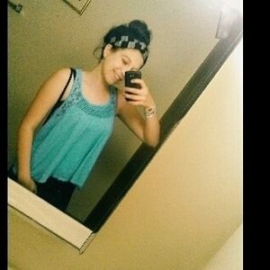 Meet your Posher, Teyanna