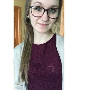 Meet your Posher, Cassie