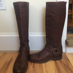 Frye Phillip Harness tall boot in dark brown, Sz 7