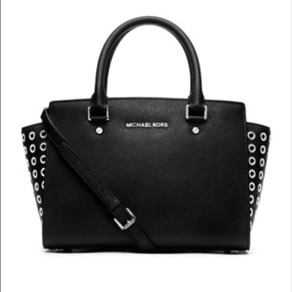 Michael Kors Handbags - Michael Kors Purse