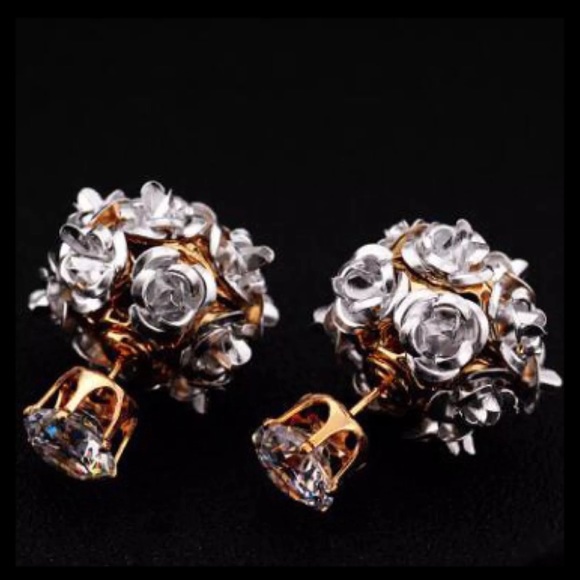 Jewelry -  ED39 Silver Flower Double Sided Earrings