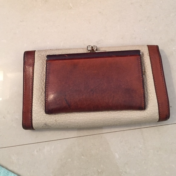 Dooney and Bourke
