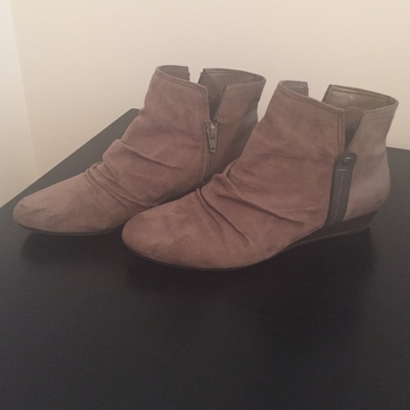 BareTraps booties