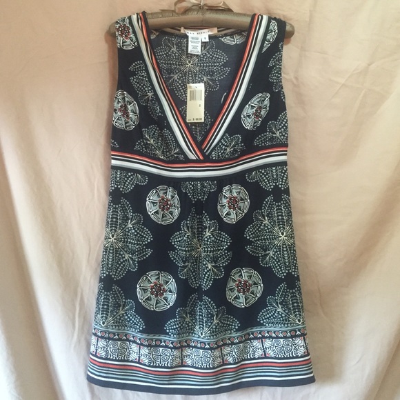 🍒NWT Max Studio Tunic🍒