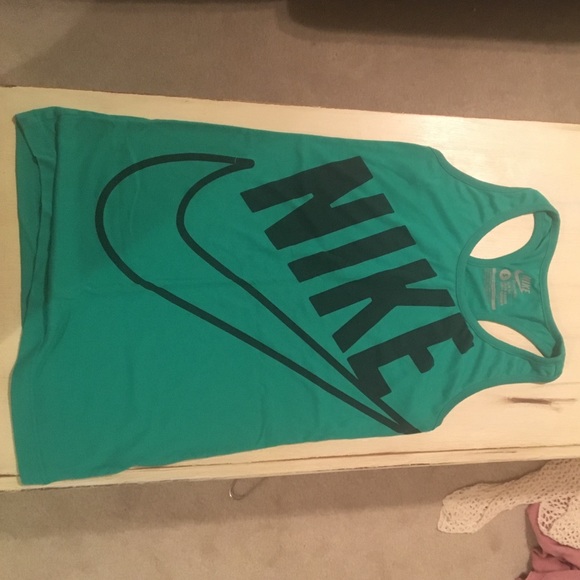 Nike Tank