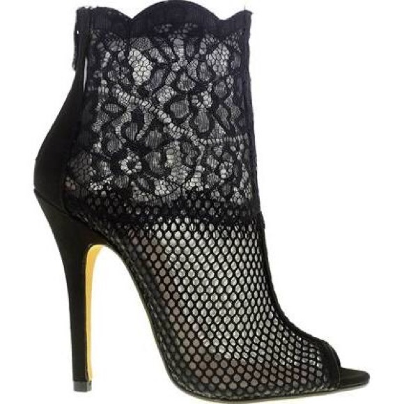 Chinese Laundry Shoes - Chinese Laundry Lace Heels