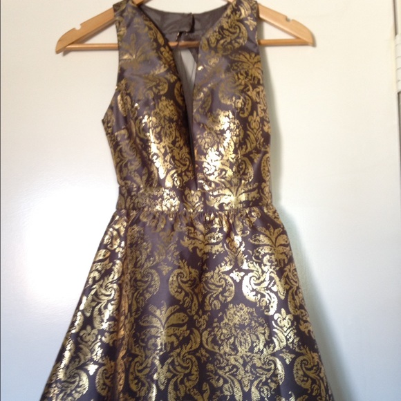 Adrianna Papell gold dress
