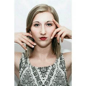 Meet your Posher, Sammie