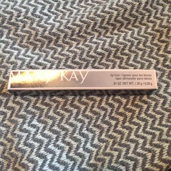 Mary Kay lip liner Spiced tea