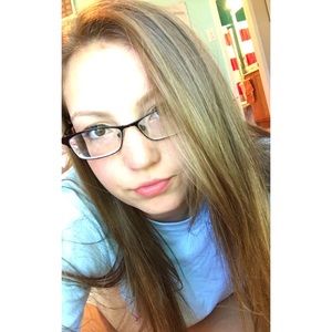 Meet your Posher, Shelby