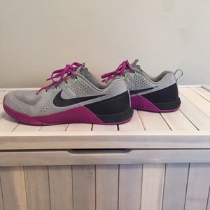 Nike metcons