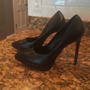 Aldo black heels