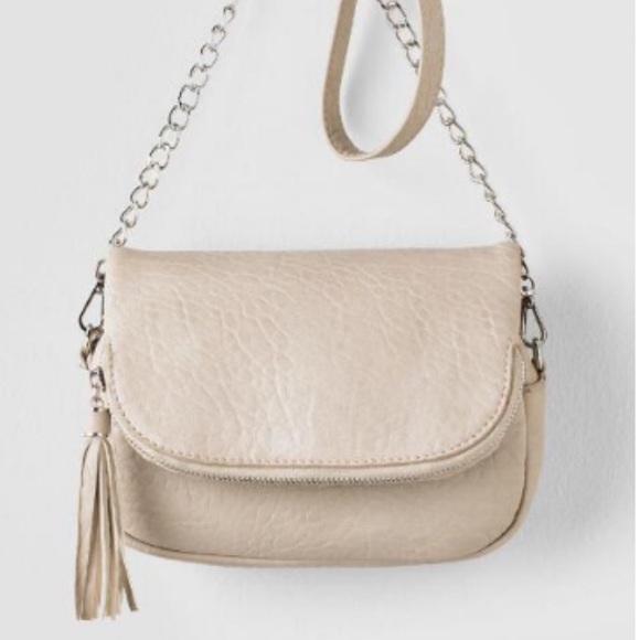 Francesca's Collections Handbags - 🎉 HOST PICK - Preparty sale 🎉 NEW crossbody bag