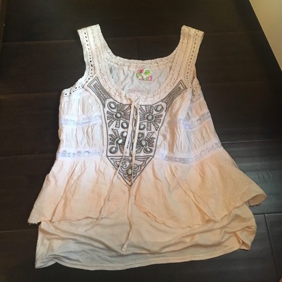 Peachy Color Shirt With Designs MAKE OFFERS