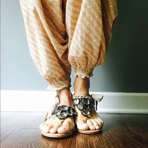 Zara Women Beautiful flat sandals