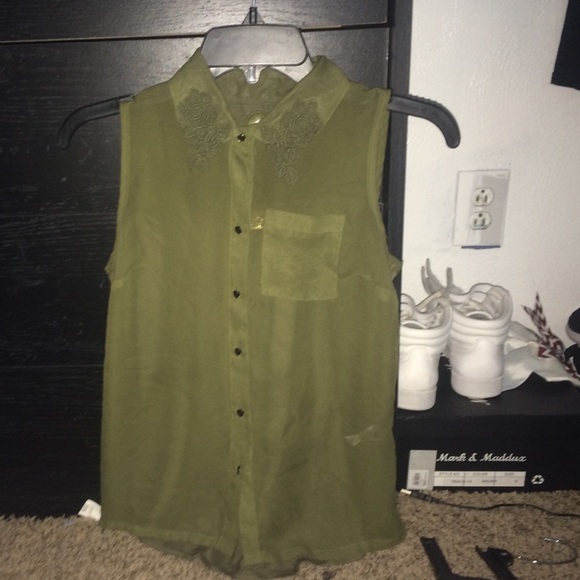 Shirt