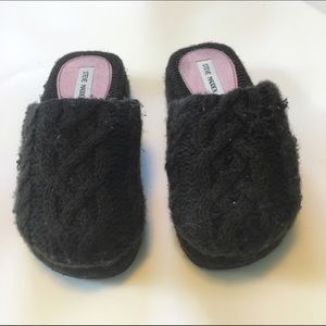 steve madden sweater clogs