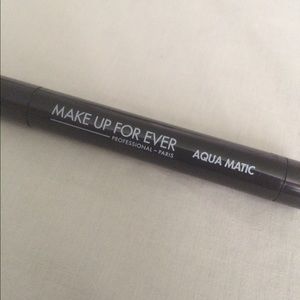 MAKE UP FOR EVER Aqua Matic