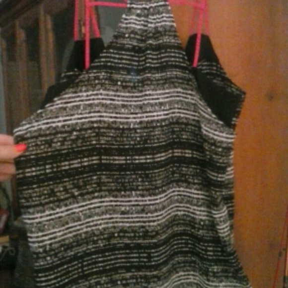 Express top - Picture 3 of 3