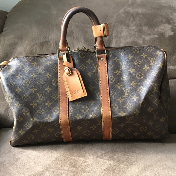 😭 SOLD! LV Keepall 45