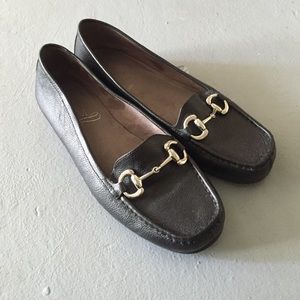 Size 11 black loafers