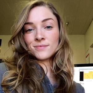 Meet your Posher, Angeline