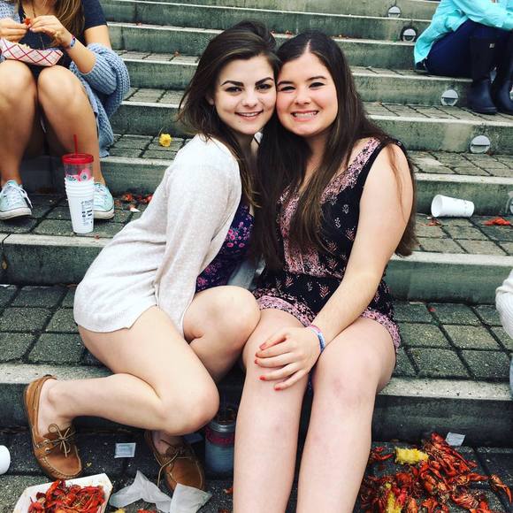 Meet your Posher, Nadia - Picture 1 of 1