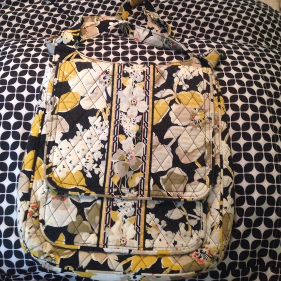 Vera Bradley Mailbag.
