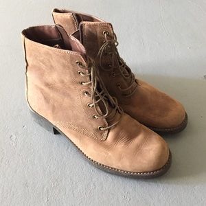 Clarks light brown boots size 11