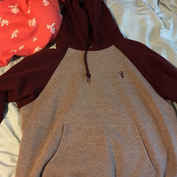OBEY sweatshirt
