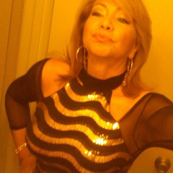Meet your Posher, Paula e - Picture 1 of 1