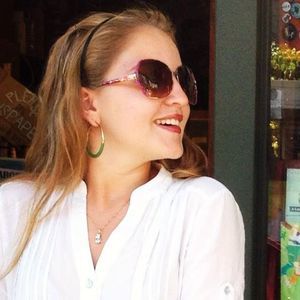 Meet your Posher, Ingred