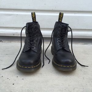 ORGINAL soft leather DR. MARTINS!