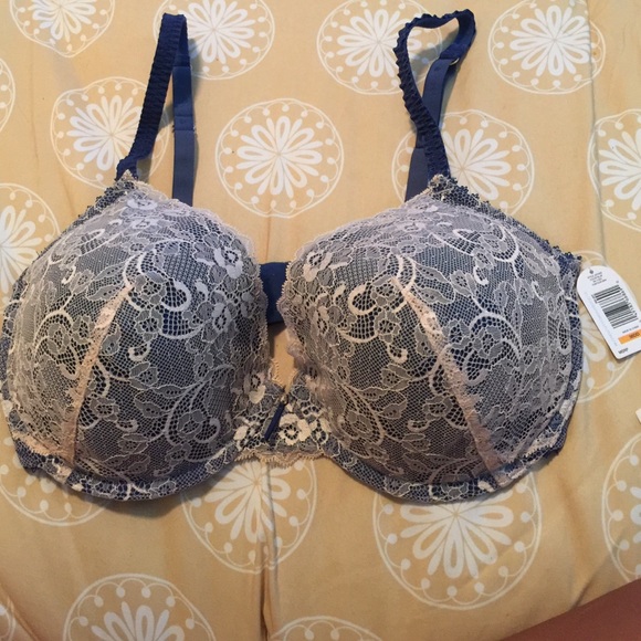 NWT Jessica Simpson Bra