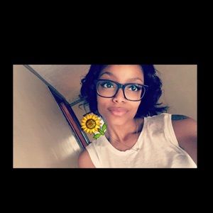 Meet your Posher, Savanna