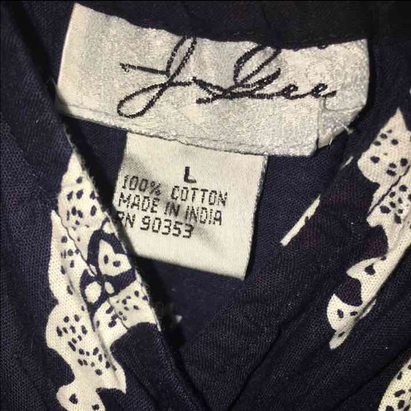 DRESS - Picture 3 of 3