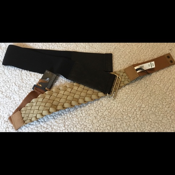 NWT Express belt bundle
