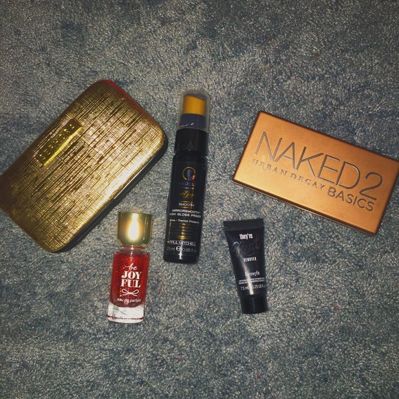🆕Makeup bundle!