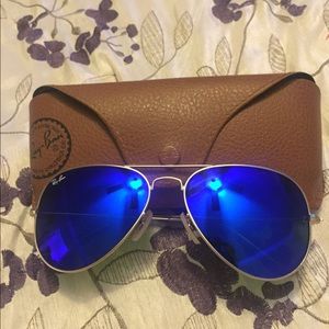 Rayban 3025 aviator sunglasses