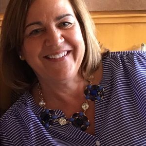 Meet your Posher, Catherine