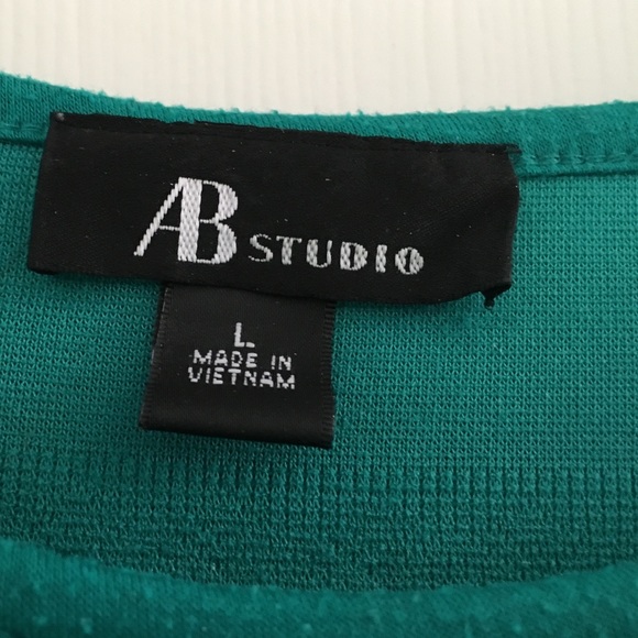 Teal Ruffled colored tank top. - Picture 2 of 3