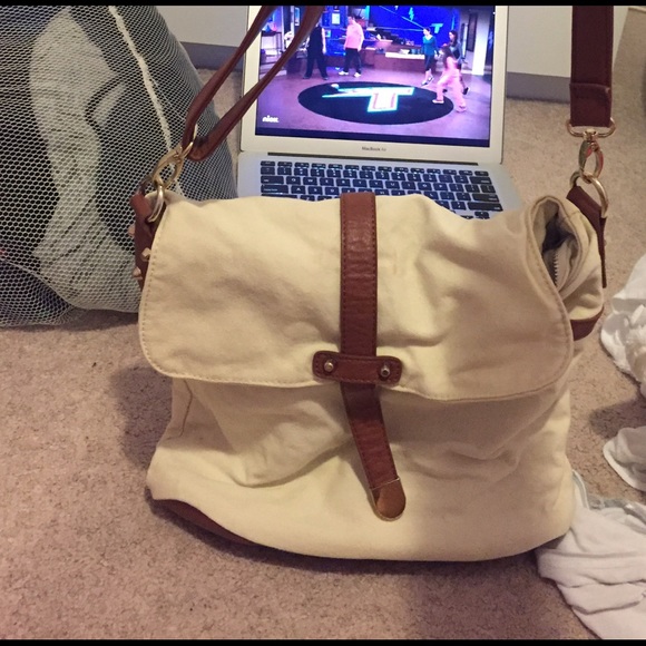 Cross body bag
