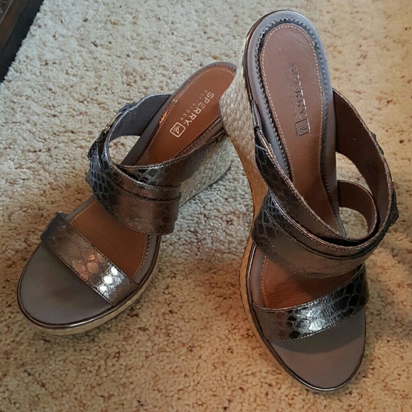 Sperry Top-Spider Wedge Sandal size 7.5